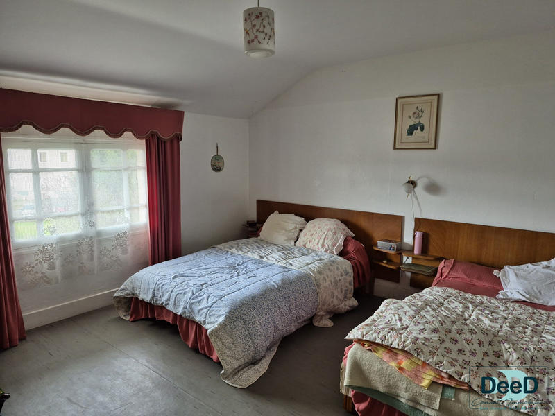 Maison ancienne - 175 m² - 6 pièces