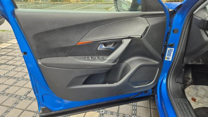 Peugeot 2008 1.2 PureTech 130 Eat8 Allure Pack - Automatique