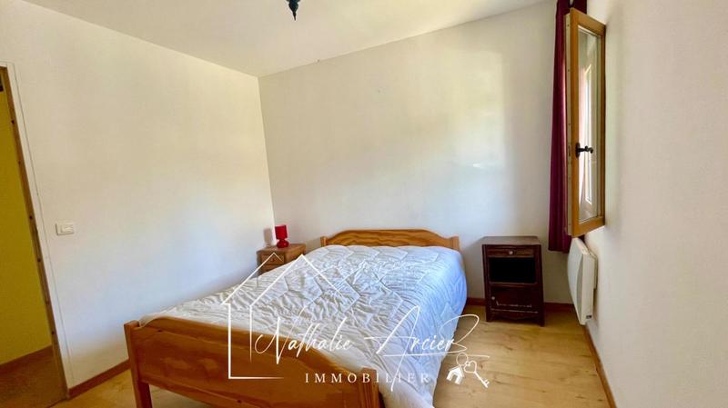 Maison - 254 m² - 8 pièces