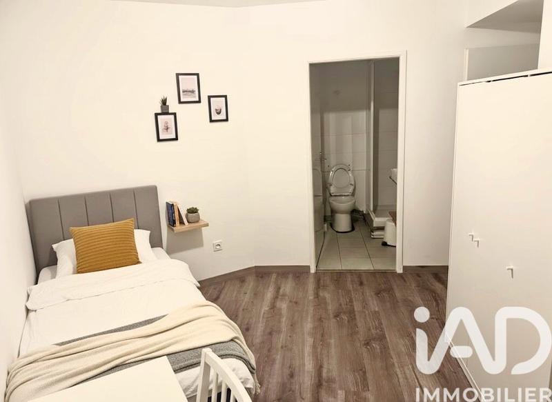 Appartement - 100 m² - 5 pièces