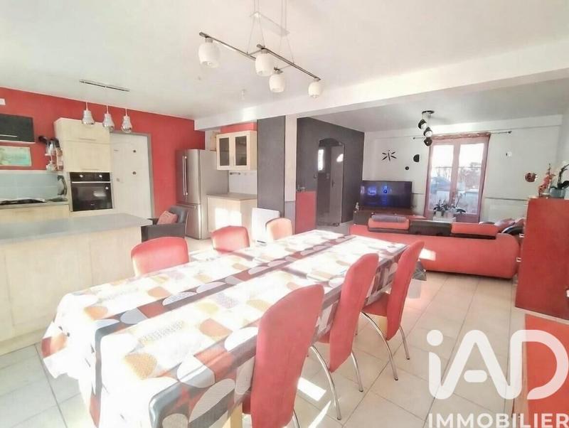 Maison - 120 m² - 5 pièces