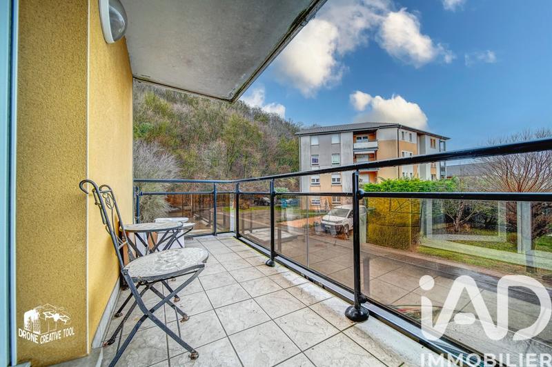 Appartement - 60 m² - 3 pièces