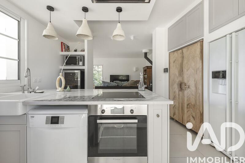 Maison - 110 m² - 4 pièces