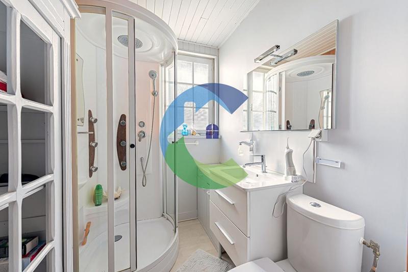 Pavillon - 125 m² - 6 pièces