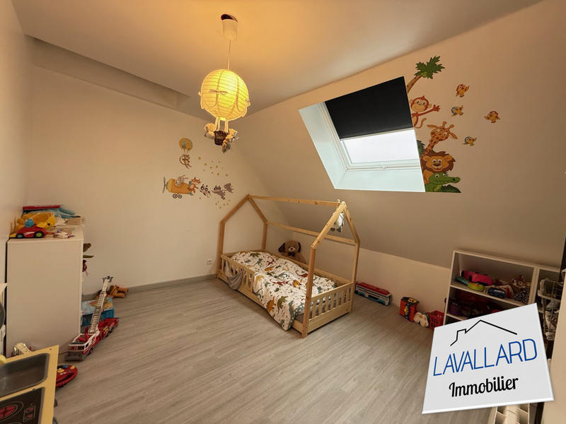 Maison - 100 m² - 6 pièces