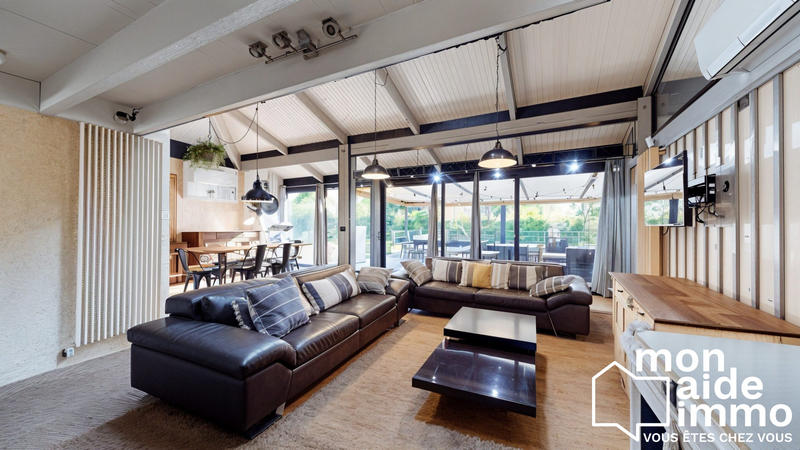 Maison - 136 m² - 5 pièces