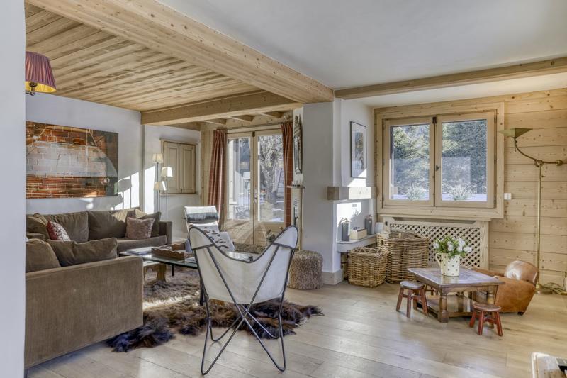 Appartement - 179 m² - 7 pièces