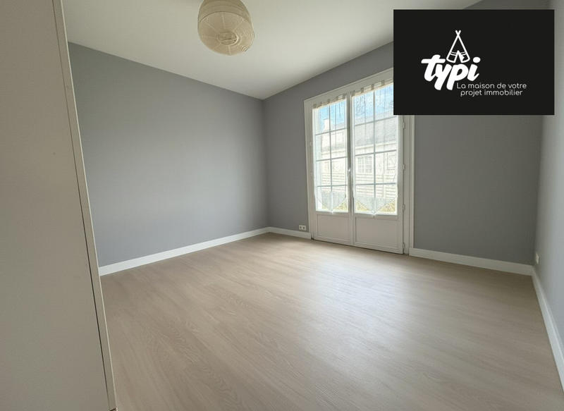 Maison - 157 m² - 8 pièces