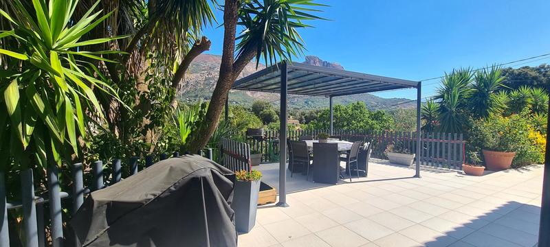 Villa - 150 m² - 5 pièces