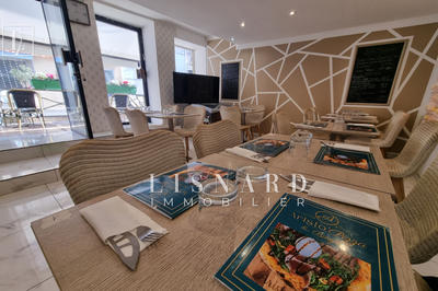 Fonds de commerce - Magasins - 47 m²