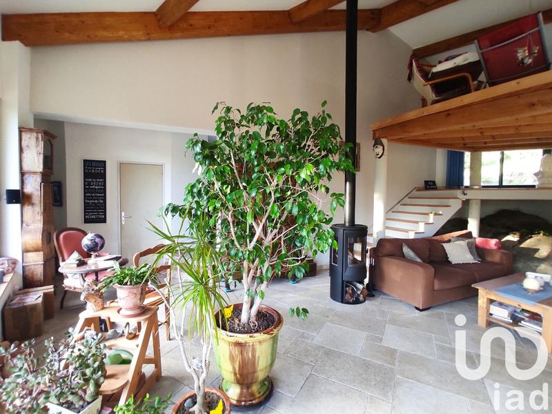 Maison - 140 m² - 5 pièces