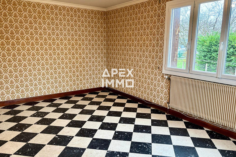 Maison - 93 m² - 5 pièces