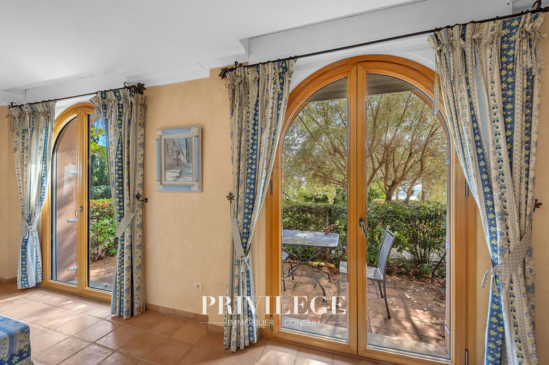 Bastide - 775 m² - 11 pièces