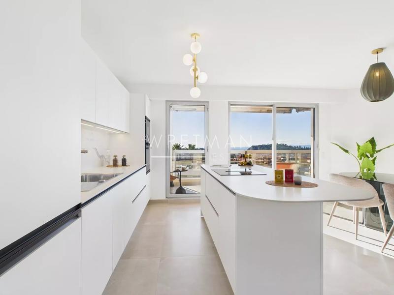 Appartement - 97 m² - 4 pièces