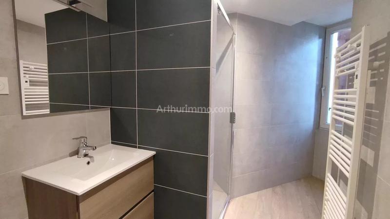 Appartement - 97 m² - 3 pièces