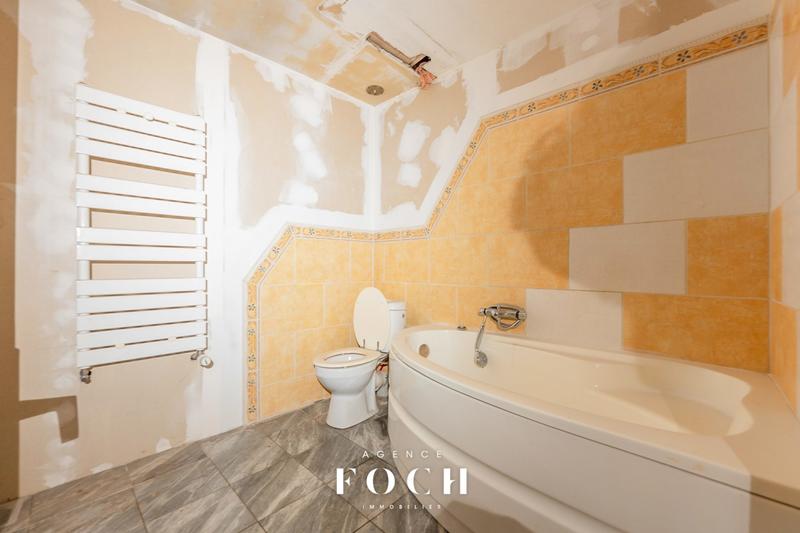 Maison - 105 m² - 4 pièces