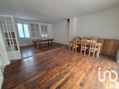 Maison - 151 m² - 5 pièces