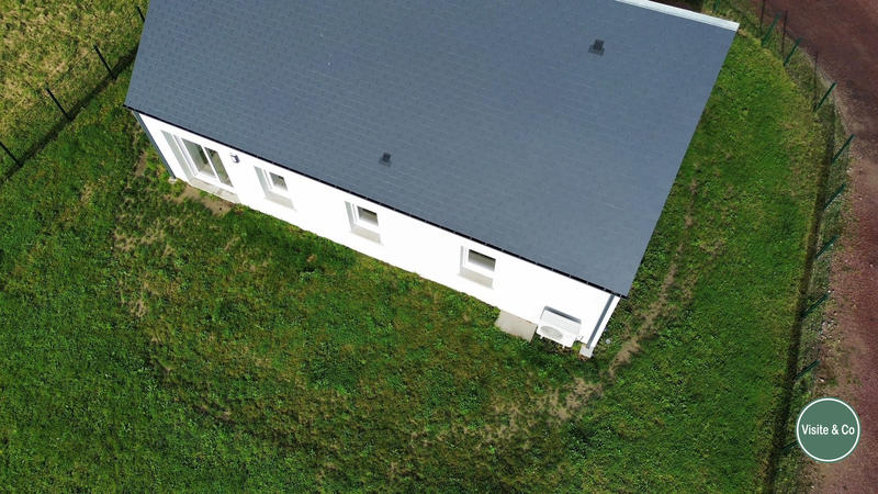 Maison traditionnelle - 81 m² - 4 pièces