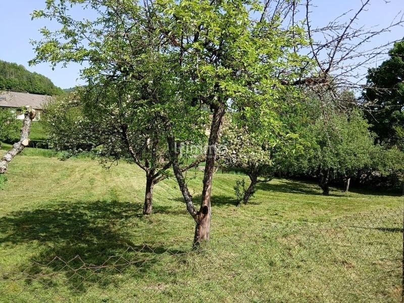 Terrain constructible - 1 057 m²