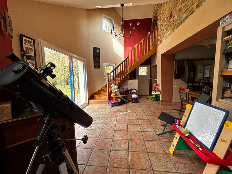 Maison - 198 m² - 8 pièces