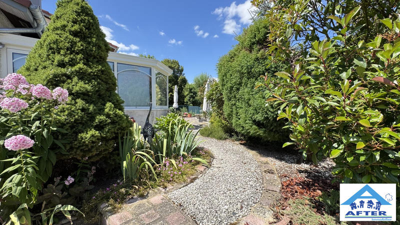 Maison - 155 m² - 8 pièces