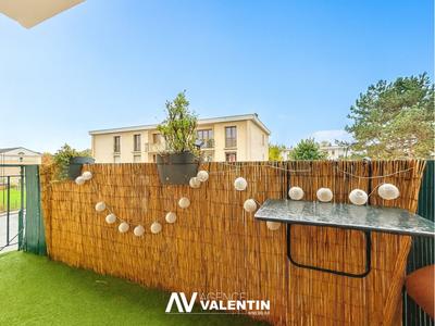 Appartement - 80 m² - 3 pièces