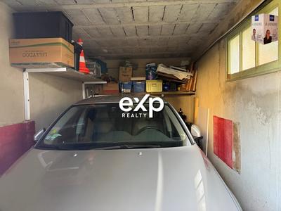 Parking / Garage - 12 m²