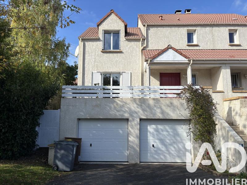 Maison - 121 m² - 5 pièces