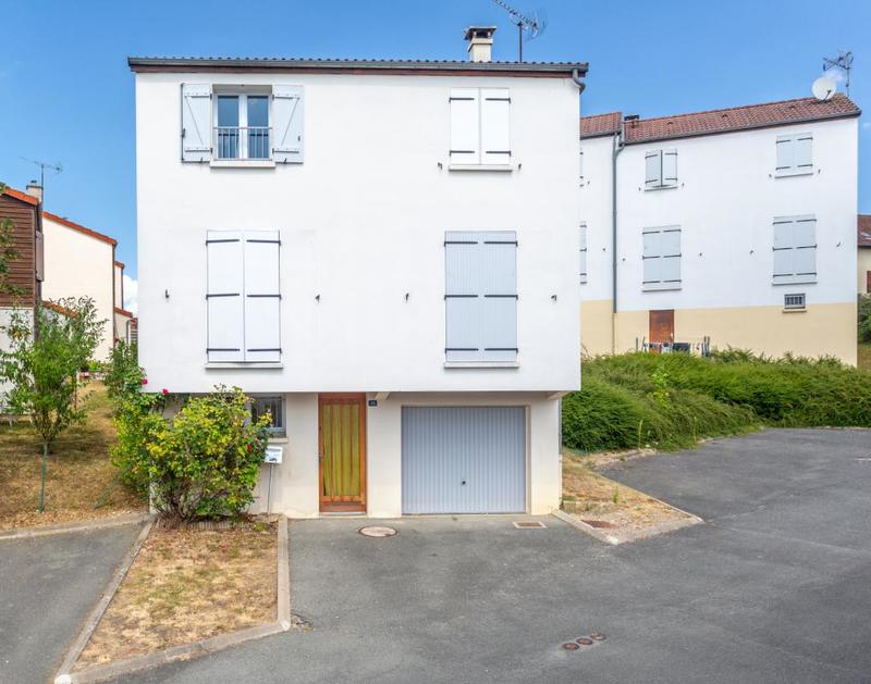 Maison - 87 m² - 4 pièces