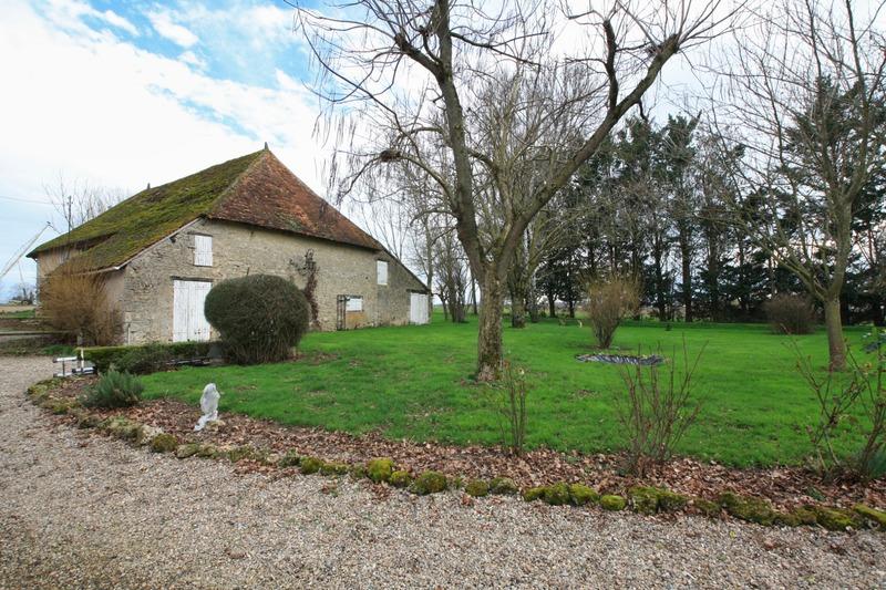 Longère - 180 m² - 8 pièces