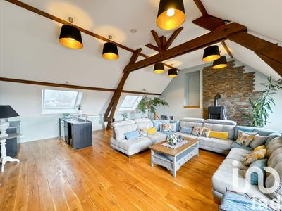 Maison - 291 m² - 10 pièces