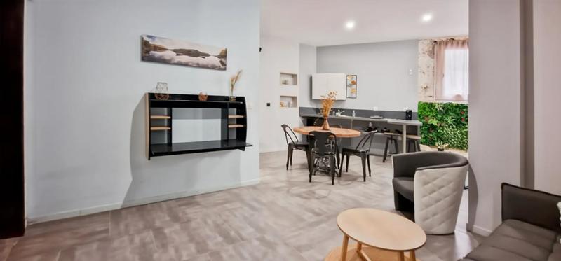 Maison en pierre - 175 m² - 4 pièces