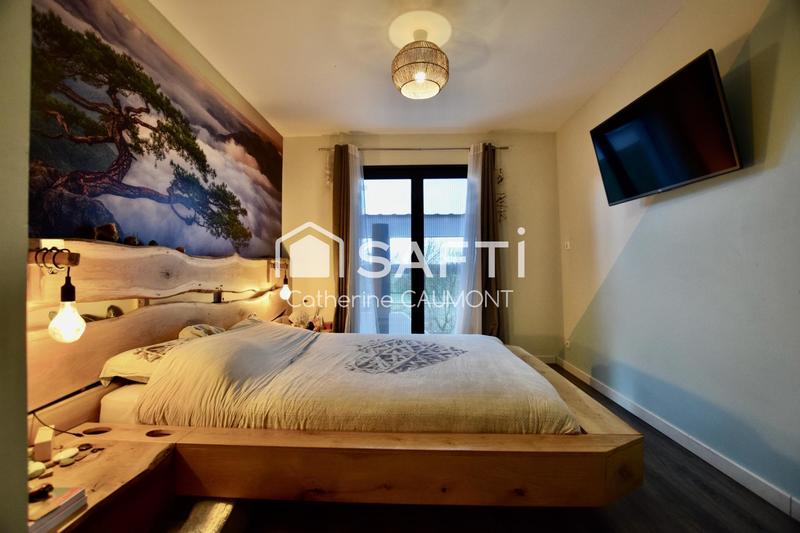 Maison - 212 m² - 8 pièces