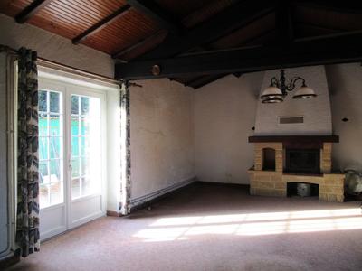 Maison traditionnelle - 134 m² - 7 pièces