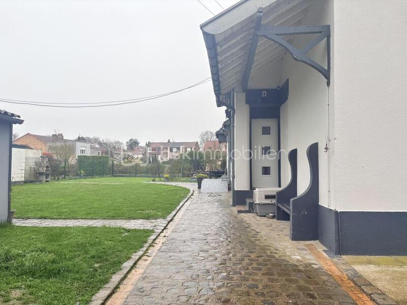 Maison de ville - 120 m² - 5 pièces