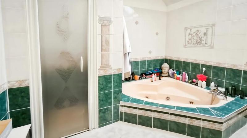 Maison en pierre - 193 m² - 7 pièces