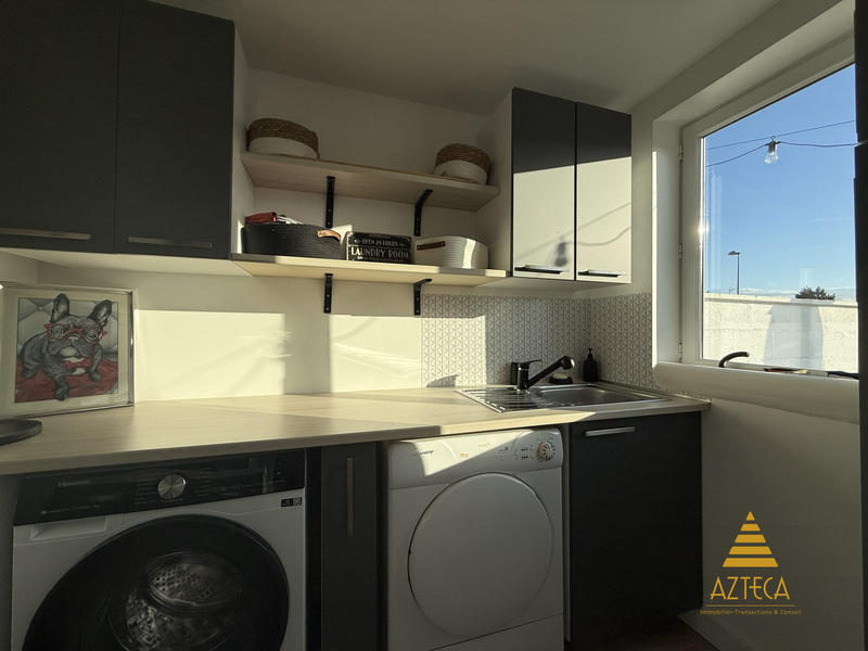 Maison - 98 m² - 5 pièces