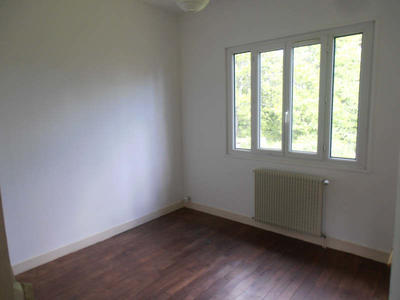 Maison - 91 m² - 6 pièces