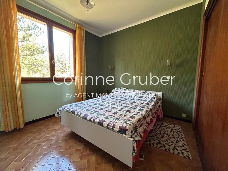 Maison - 94 m² - 5 pièces