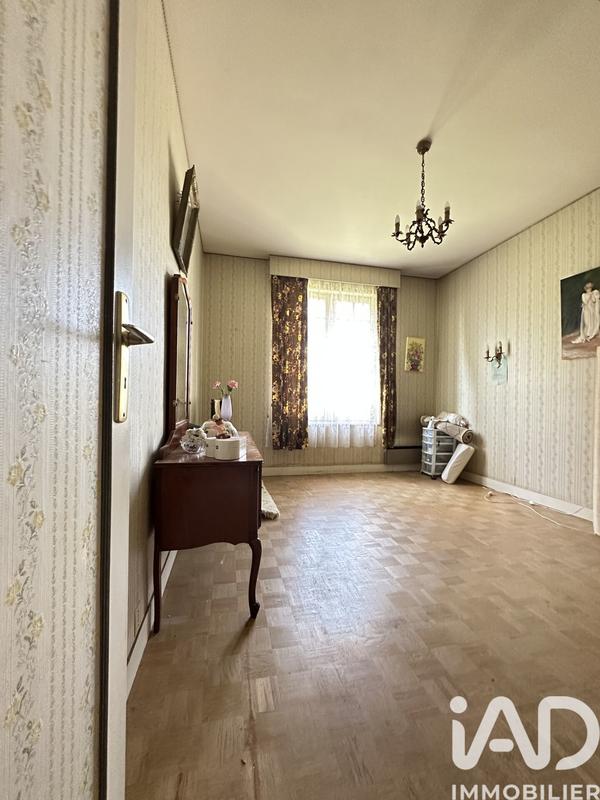 Maison - 322 m² - 9 pièces