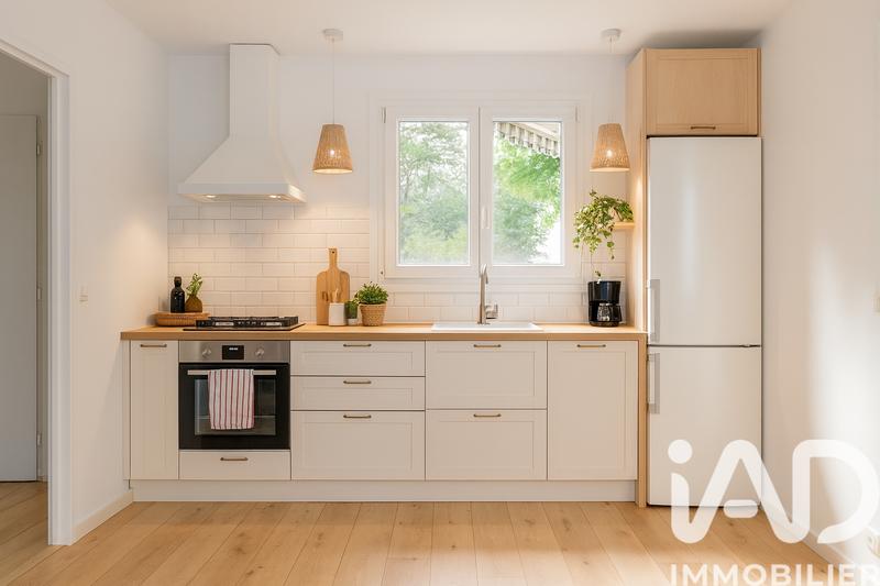 Appartement - 80 m² - 4 pièces