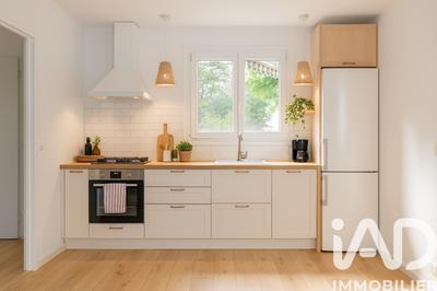 Appartement - 80 m² - 4 pièces