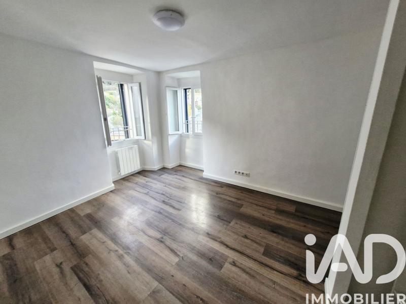 Appartement - 77 m² - 4 pièces