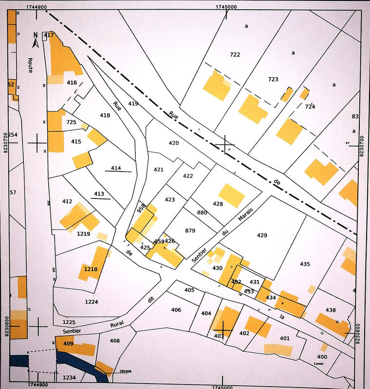 Terrain constructible - 958 m²