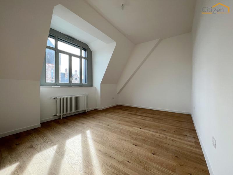 Appartement - 107 m² - 4 pièces