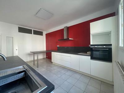 Appartement - 88 m² - 3 pièces