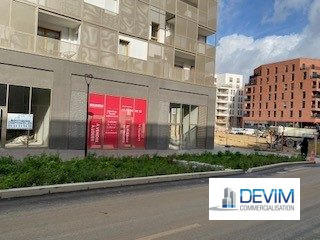 Local commercial - 160 m²