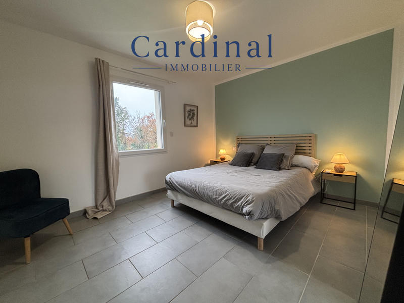 Maison - 95 m² - 4 pièces