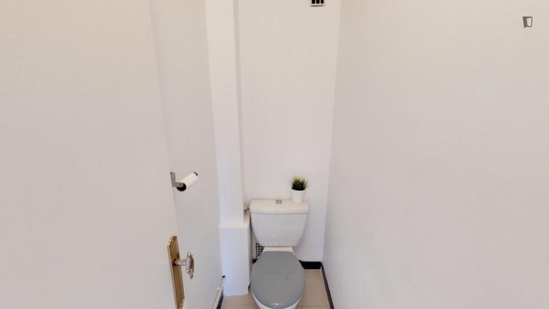 Chambre - 10 m² - 4 pièces