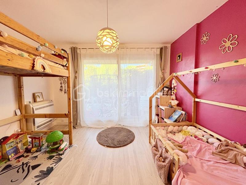 Appartement - 85 m² - 3 pièces